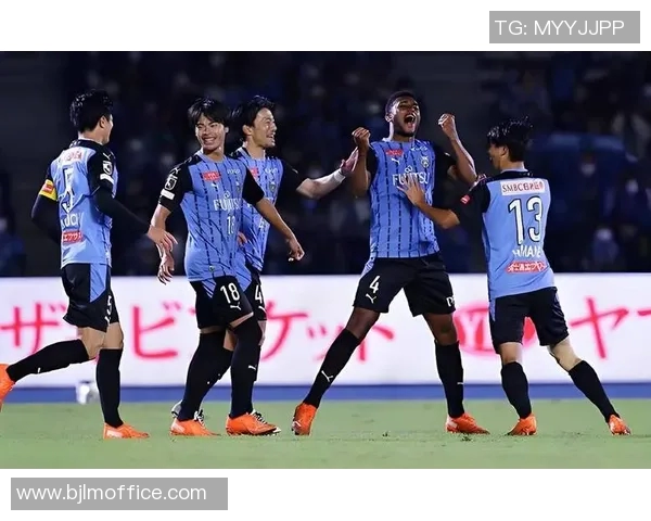 东京绿队迎战新泻天鹅全力争胜的精彩对决即将上演 东京绿队迎战新泻天鹅全力争胜的精彩对决即将上演